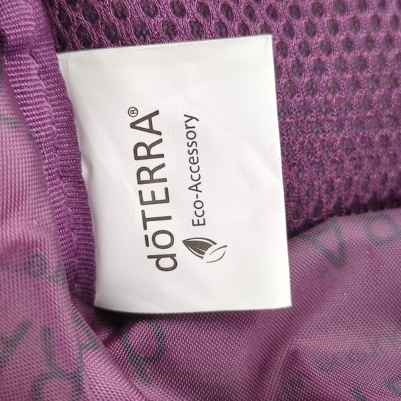 doTERRA Green Backpack Sustainable, Recycled Construction For Kitty Rescue! - Picture 11 of 12